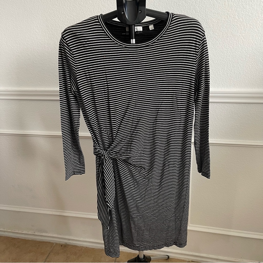 Vince Black and White Long Sleeve 100% Cotton Dress